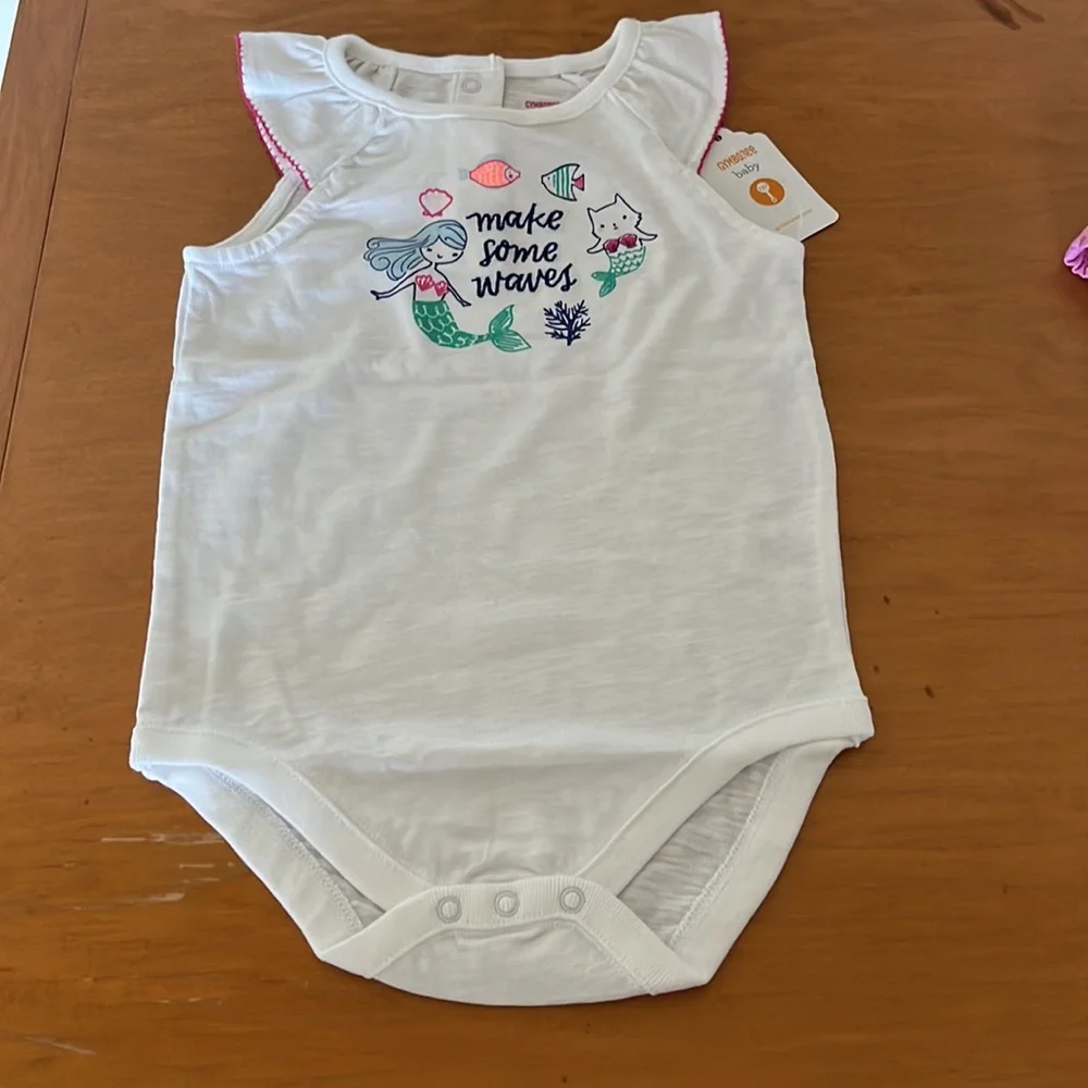 Gymboree 12-18 months baby onesie set